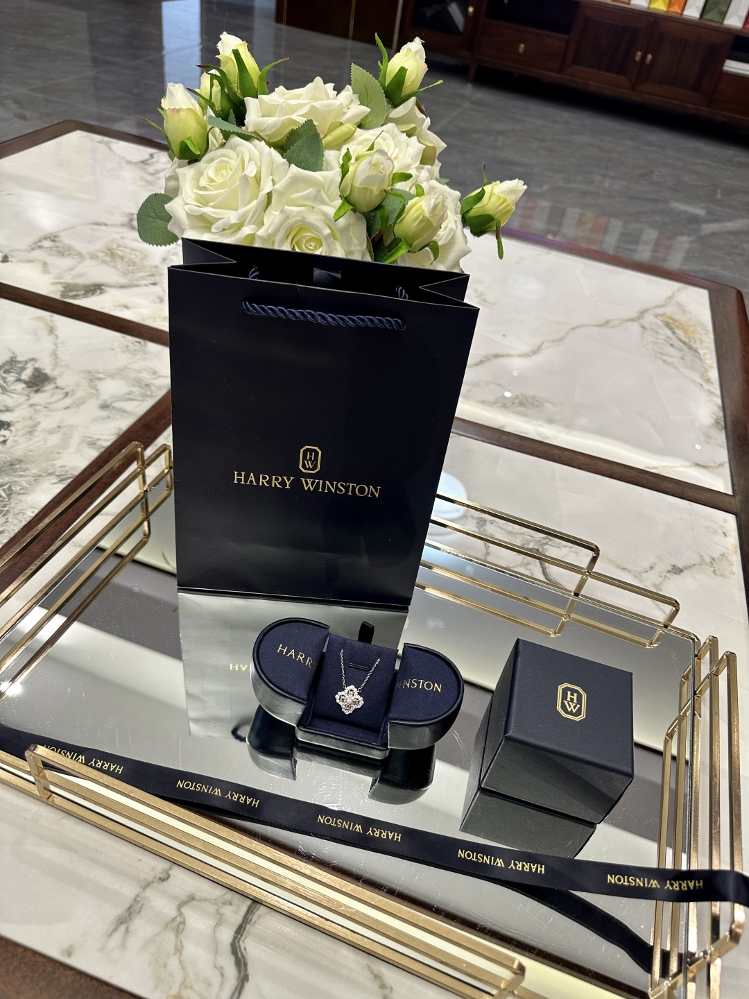 HARRY WINSTON jewelry model 06